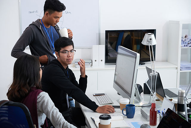 process-of-development-PUCHP83 software developers